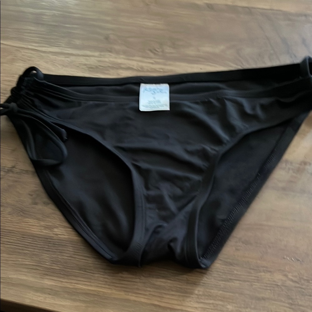 Kona Sol Classic Black Swim Bottom